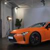 车头条：橙色雷克萨斯LC 500h哑光原型在巴塞罗那推出亮色调